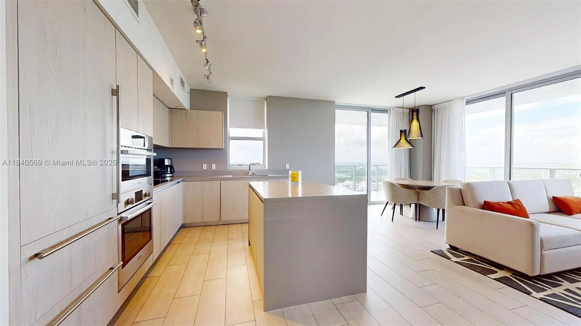 4010 S Ocean Drive Hollywood FL 33019