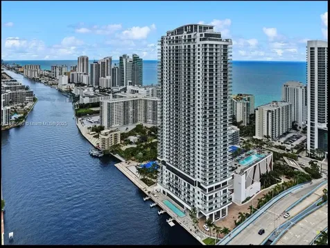 4010 S Ocean Drive Hollywood FL 33019