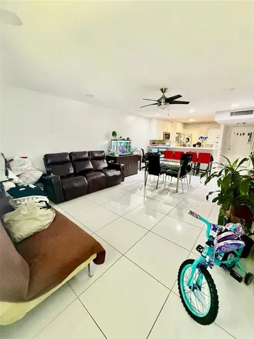 1400 NE 191st Street Miami FL 33179