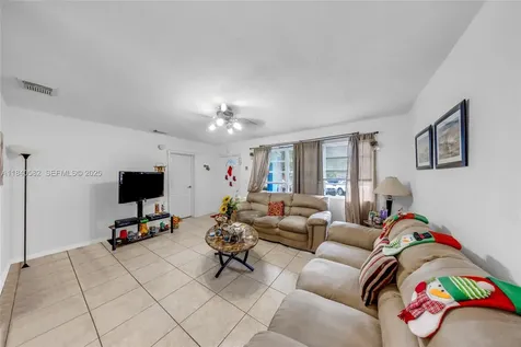 2506 Mayo Street Hollywood FL 33020