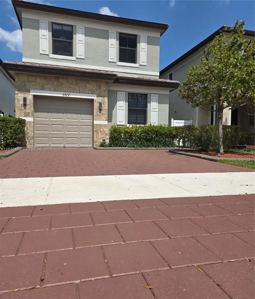3419 W 109th Place Hialeah FL 33018