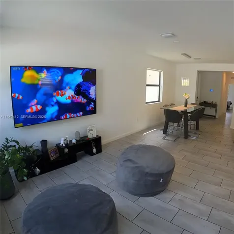 3419 W 109th Place Hialeah FL 33018