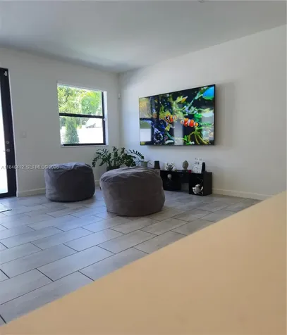 3419 W 109th Place Hialeah FL 33018