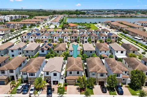 3419 W 109th Place Hialeah FL 33018
