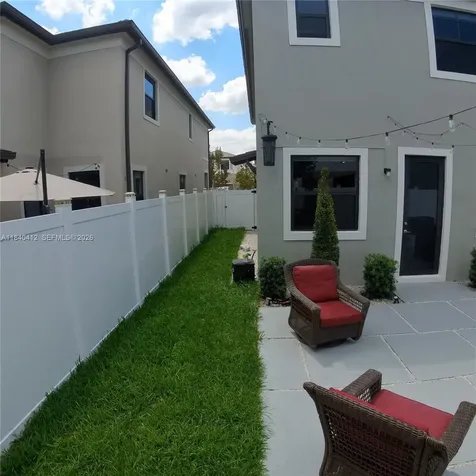 3419 W 109th Place Hialeah FL 33018