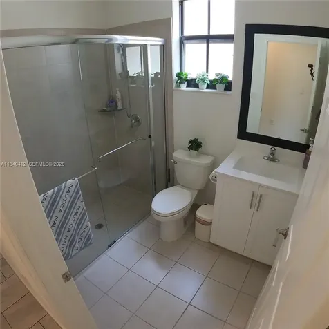 3419 W 109th Place Hialeah FL 33018