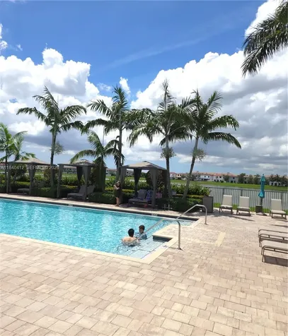 3419 W 109th Place Hialeah FL 33018