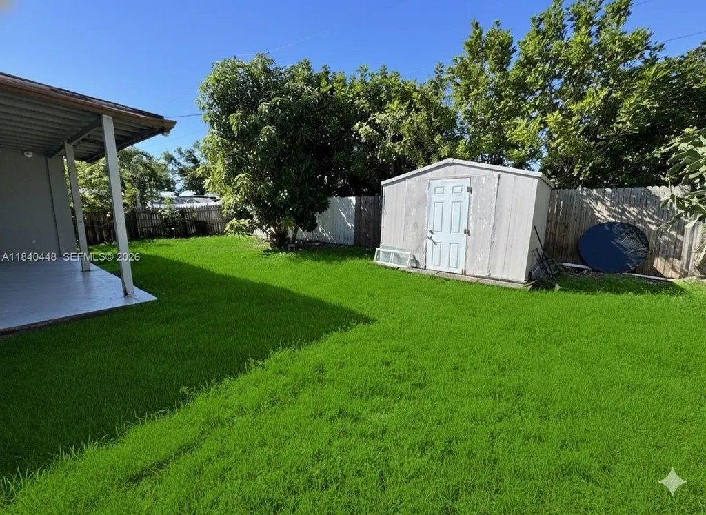 433 SW 28th Avenue Fort Lauderdale FL 33312