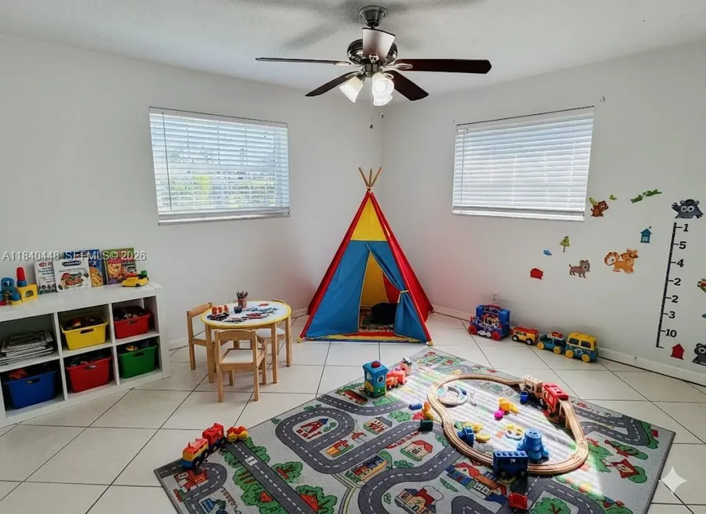 433 SW 28th Avenue Fort Lauderdale FL 33312