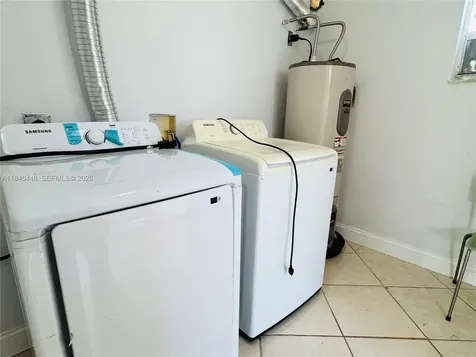 433 SW 28th Avenue Fort Lauderdale FL 33312