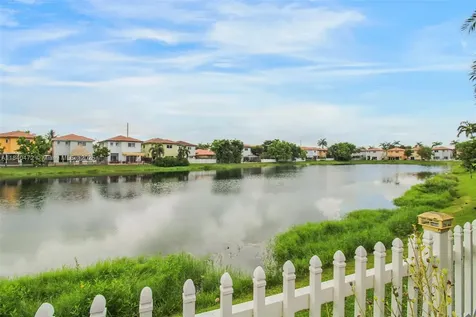 1033 NE 41st Avenue Homestead FL 33033