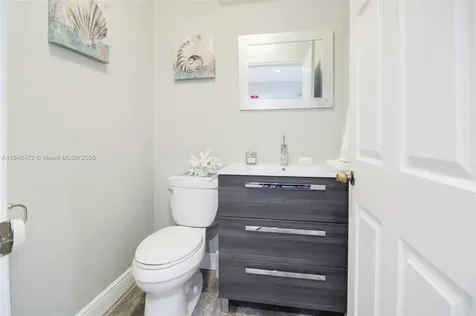 1033 NE 41st Avenue Homestead FL 33033