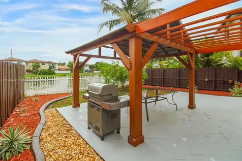 1033 NE 41st Avenue Homestead FL 33033