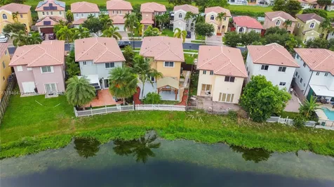 1033 NE 41st Avenue Homestead FL 33033