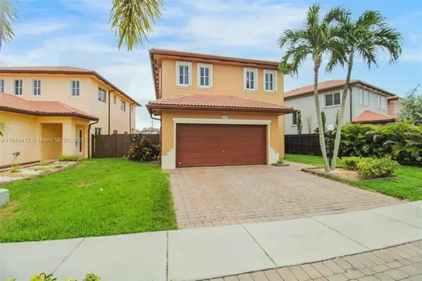 1033 NE 41st Avenue Homestead FL 33033