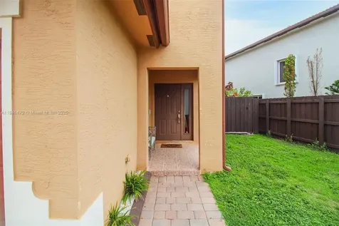 1033 NE 41st Avenue Homestead FL 33033
