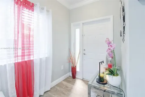1033 NE 41st Avenue Homestead FL 33033
