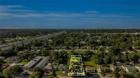 2851 Washington Street Hollywood FL 33020