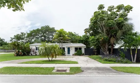5901 NE 4th Avenue Oakland Park FL 33334