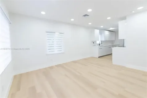 2375 NW 58th Street Miami FL 33142