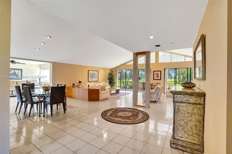 53 Northwoods Lane Boynton Beach FL 33436