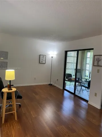 10407 E Clairmont Circle Tamarac FL 33321