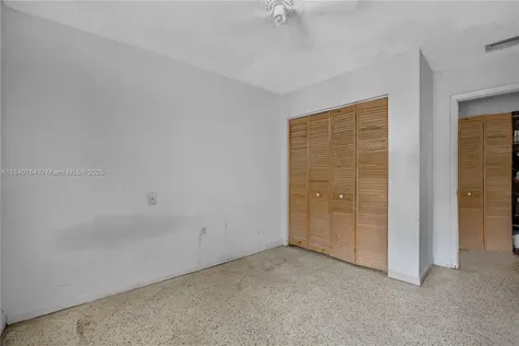 3956 NW 207th Street Road Miami Gardens FL 33055