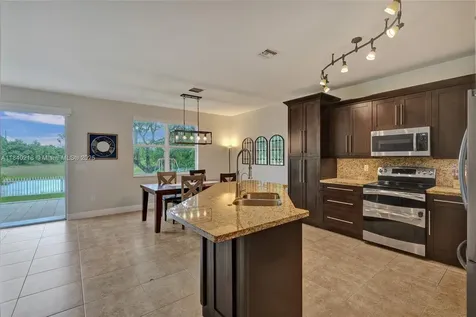 5061 SW 155th Avenue Miramar FL 33027