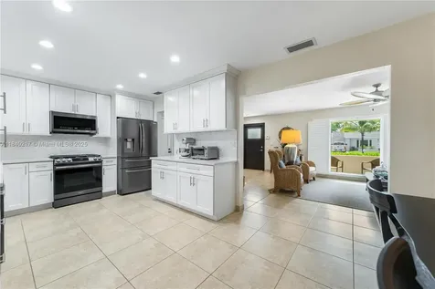11560 SW 121st Avenue Miami FL 33186