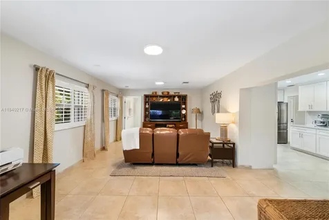11560 SW 121st Avenue Miami FL 33186