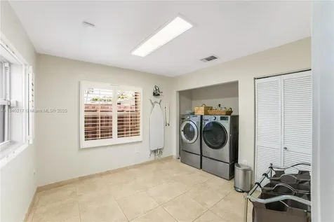 11560 SW 121st Avenue Miami FL 33186