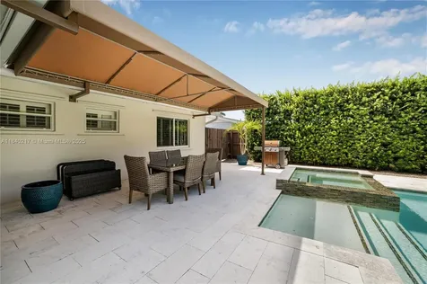 11560 SW 121st Avenue Miami FL 33186