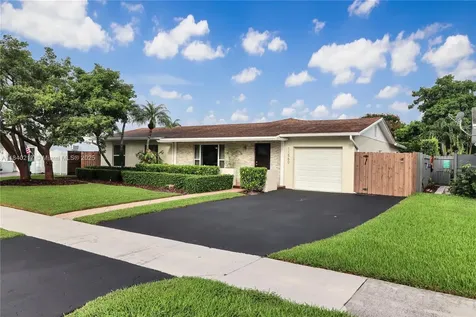 11560 SW 121st Avenue Miami FL 33186
