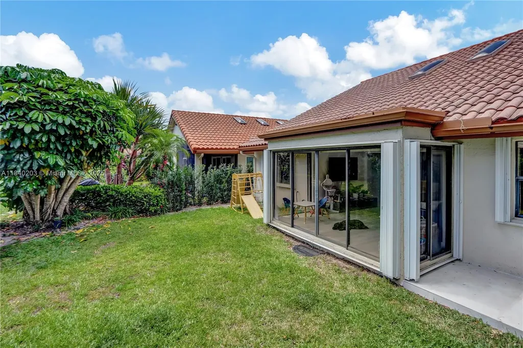 23273 Water Circle Boca Raton FL 33486