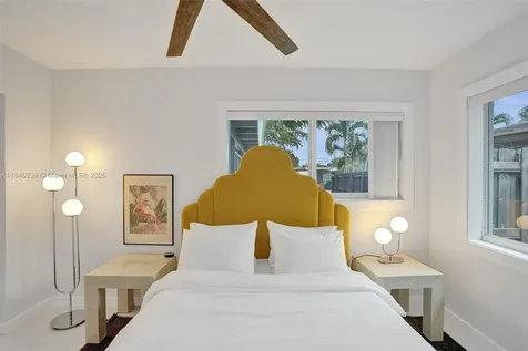 1605 NW 7th Terrace Fort Lauderdale FL 33311