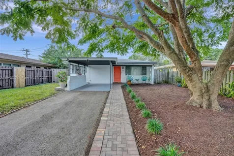 1605 NW 7th Terrace Fort Lauderdale FL 33311