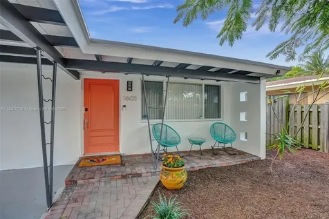 1605 NW 7th Terrace Fort Lauderdale FL 33311