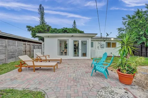 1605 NW 7th Terrace Fort Lauderdale FL 33311