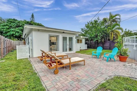 1605 NW 7th Terrace Fort Lauderdale FL 33311