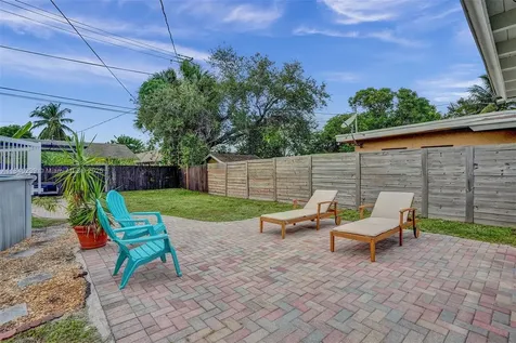 1605 NW 7th Terrace Fort Lauderdale FL 33311