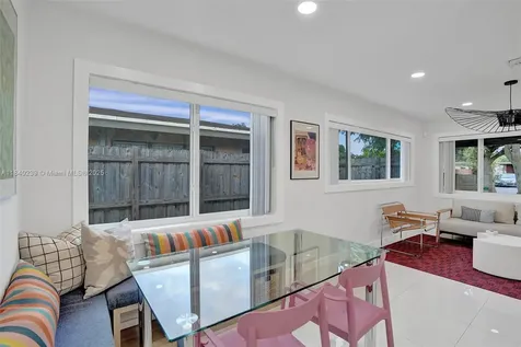 1605 NW 7th Terrace Fort Lauderdale FL 33311