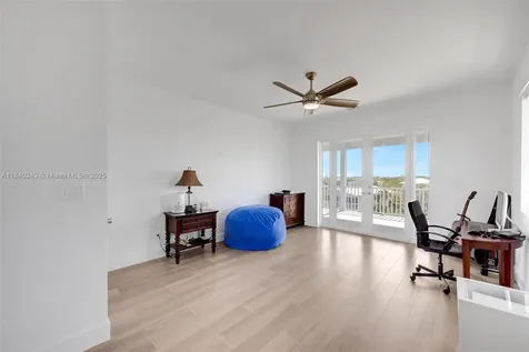 142 Peg Leg Lane Lower Keys FL 33042