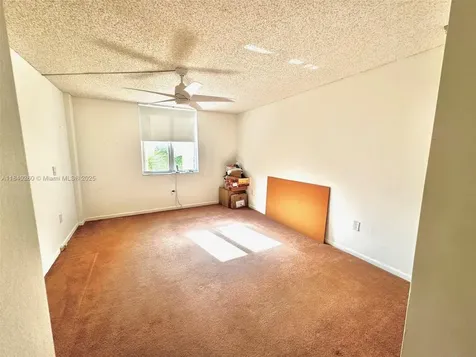 6911 SW 147th Avenue Miami FL 33193