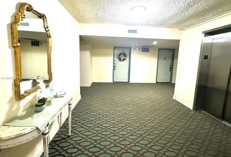 6911 SW 147th Avenue Miami FL 33193