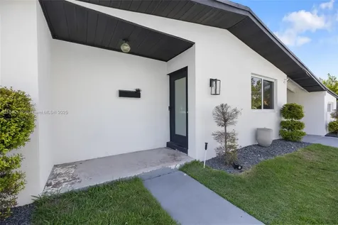 19540 Christmas Road Cutler Bay FL 33157