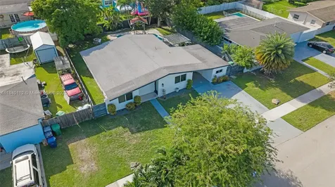 19540 Christmas Road Cutler Bay FL 33157