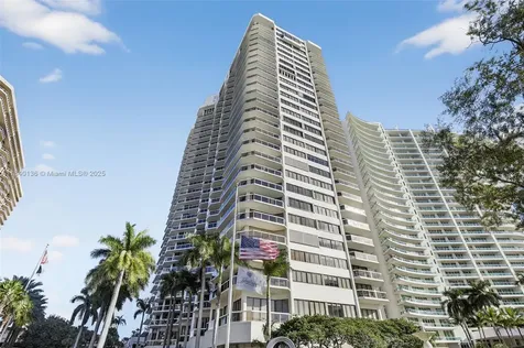 20185 E Country Club Drive Aventura FL 33180