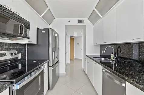 20185 E Country Club Drive Aventura FL 33180