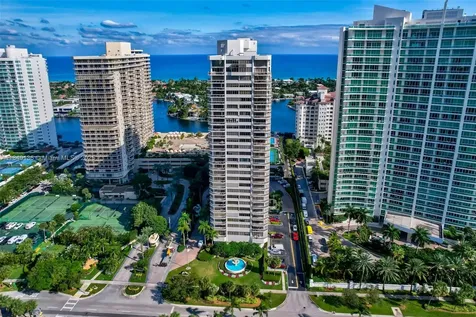 20185 E Country Club Drive Aventura FL 33180