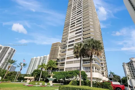 20185 E Country Club Drive Aventura FL 33180